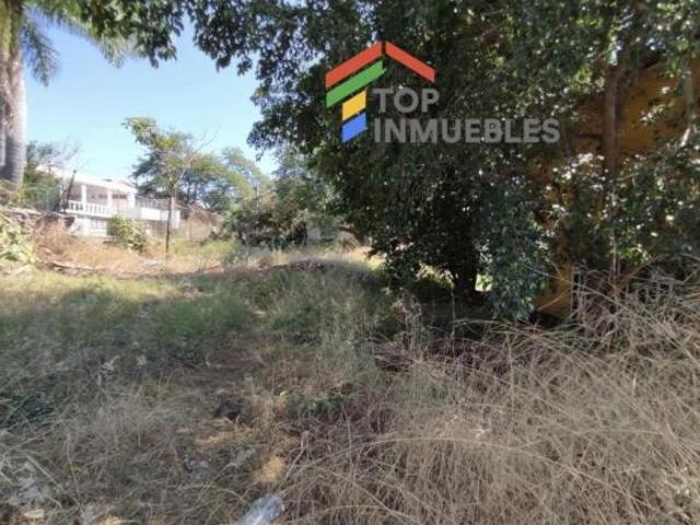 Terreno en venta en Tequesquitengo, Morelos