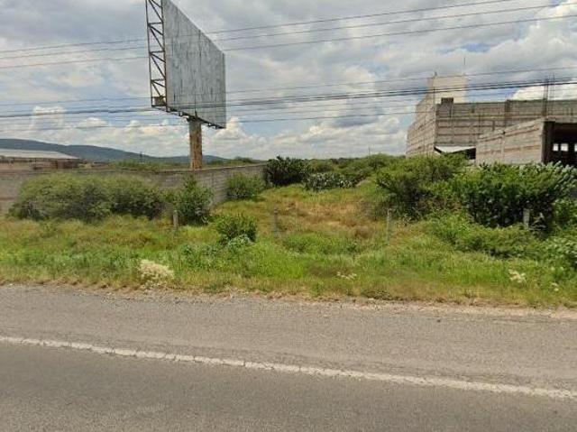 TERRENO EN VENTA EN TEQUISQUIAPAN A PIE DE CARRETERA RUTA DEL QUESO Y EL VINO, SUP. 504 m2