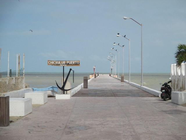 TERRENO EN VENTA EN TERCERA FILA DE LAS PLAYAS DE CHICXULUB PUERTO