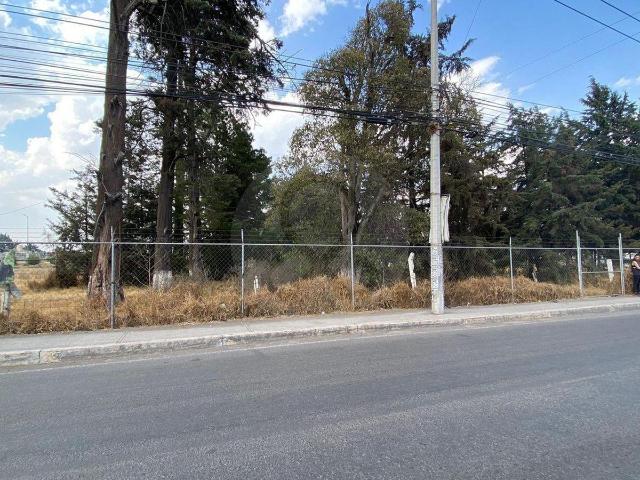 Terreno en Venta en Toluca, Sobre Av Lombardo Toledano