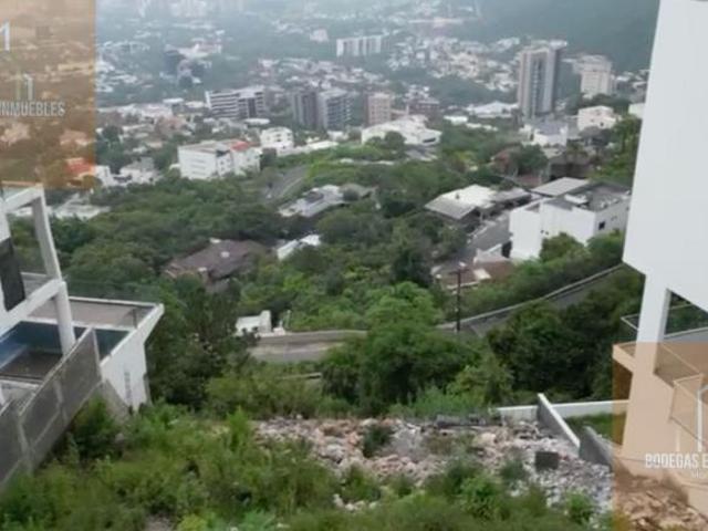 TERRENO EN VENTA EN VALLE DE SAN ANGEL SAN PEDRO GARZA GARCIA NL