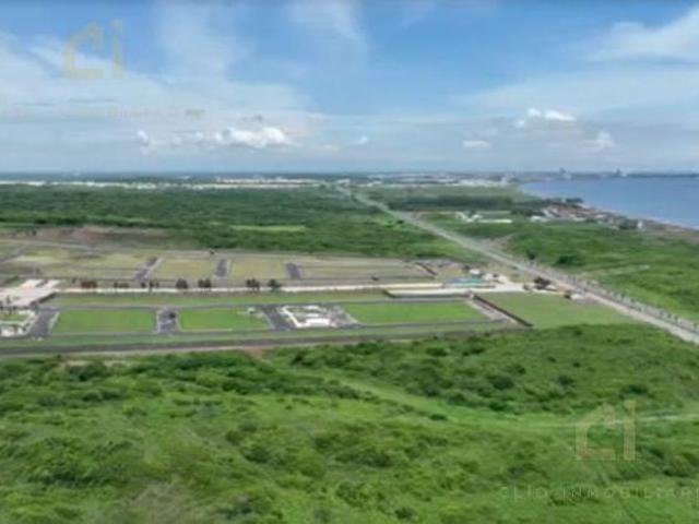 Terreno en Venta en Veracruz en Lomas del Mediterráneo, con exclusivas amenidades y seguridad