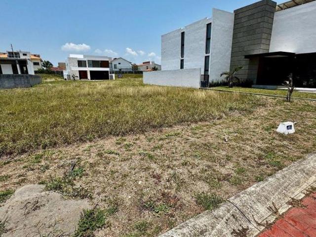 Terreno en venta en Veracruz Fracc. Las Olas Riviera Veracruzana