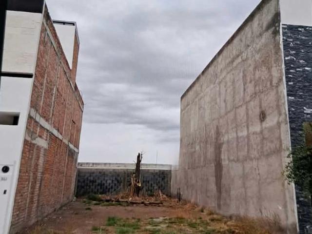 TERRENO EN VENTA EN VILANOVA