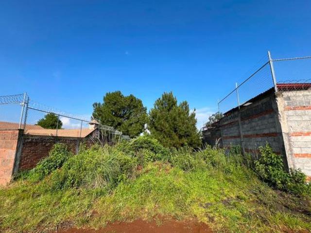 Terreno en venta en villas Del Sol Pátzcuaro