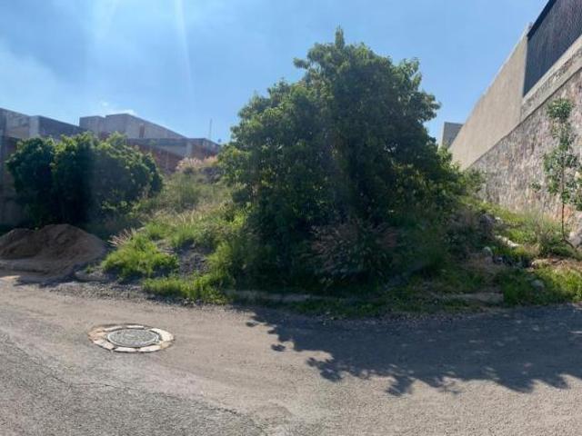 Terreno en venta en Vista Hermosa, Villas de Irapuato 4