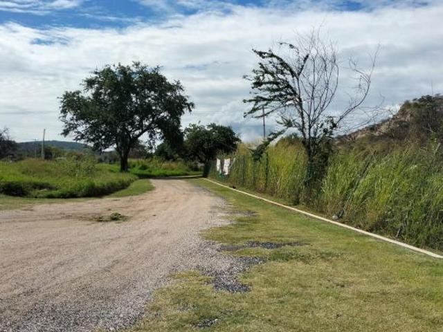 TERRENO EN VENTA EN YAUTEPEC, MORELOS CON USO DE SUELO MIXTO 1000 M2