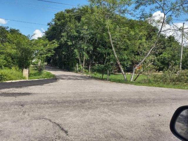 TERRENO EN VENTA EN YAXKUKUL, YUCATAN