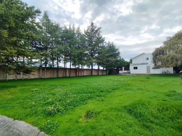 TERRENO EN VENTA EN ZINACANTEPEC, TOLUCA, ZAMARRERO