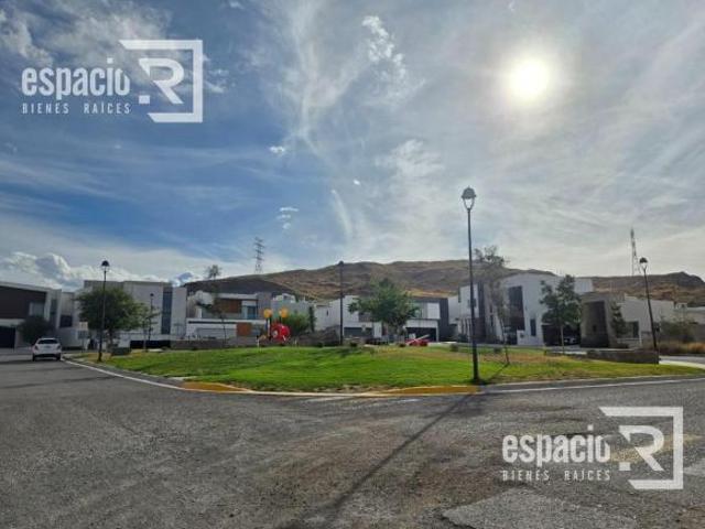 TERRENO EN VENTA EN ZONA VALLES