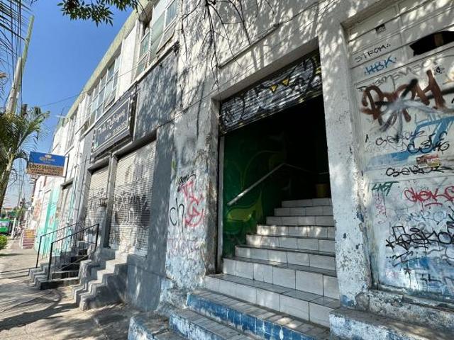 Terreno en VENTA – Federalismo y Patria
