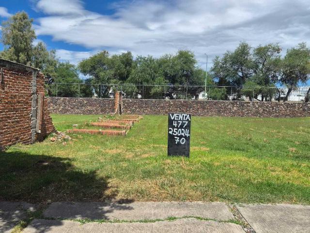 Terreno en Venta Fracc. El Tr?bol, Le?n, Gto