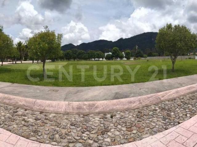 TERRENO EN VENTA, FRACC. LA JOYA, SAN CRISTOBAL DE LAS CASAS, CHIAPAS