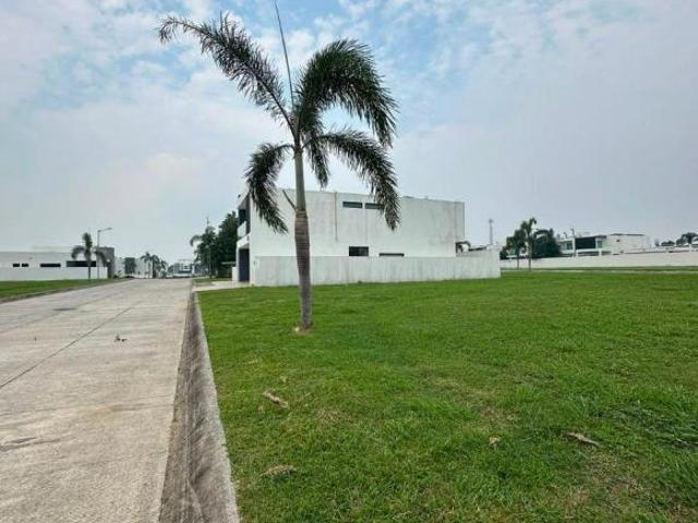 Terreno en Venta Fracc. Rio del Dorado, Boca del Rio