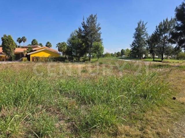 Terreno en venta Fraccionamiento Alamo Country