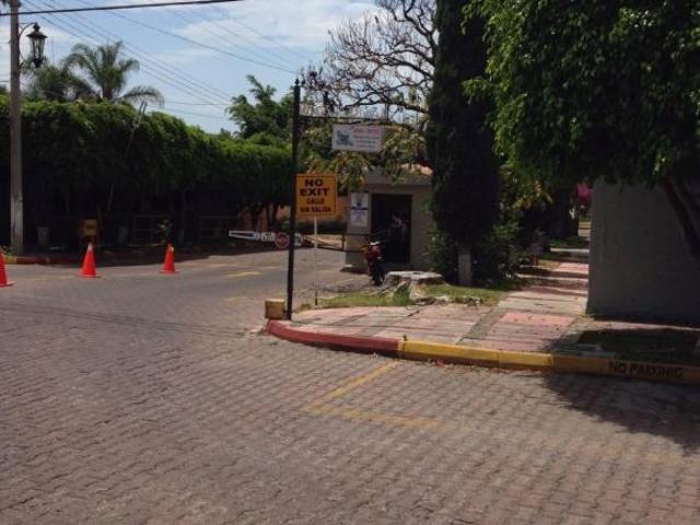 TERRENO EN VENTA FRACCIONAMIENTO MIRASOL, CHAPALA AJIJIC JALISCO