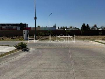 Terreno en VENTA. Fraccionamiento Monterreal, Monte Amberes. Salamanca, Gto