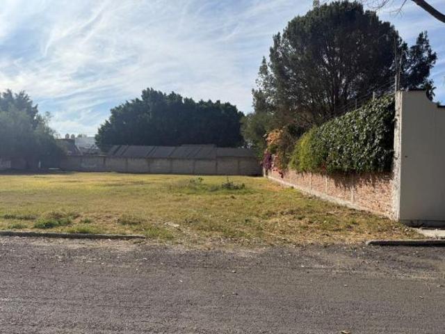 TERRENO EN VENTA FRACCIONAMIENTO PRADERAS DE LA HACIENDA