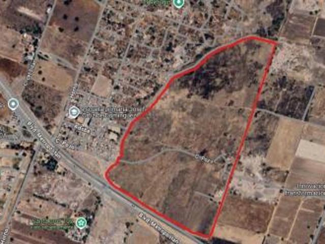 Terreno en Venta Frente a Mayorca