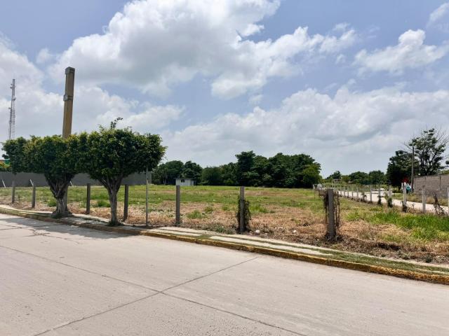 TERRENO EN VENTA FRENTE A ESTACION SERVICIO, PANUCO, VER