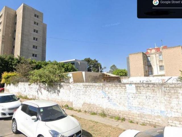 Terreno en venta frente a la clínica 110 del IMSS Oblatos