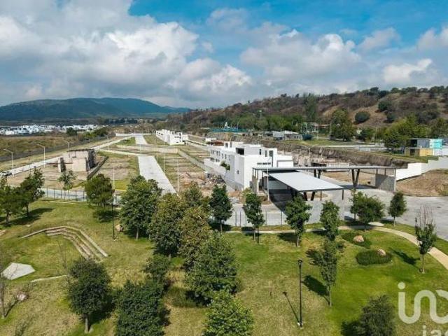 Terreno en venta frente a parque en Borboleta Residencial, Zapopan