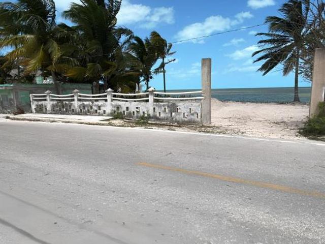 TERRENO EN VENTA FRENTE AL MAR CHABIHAU