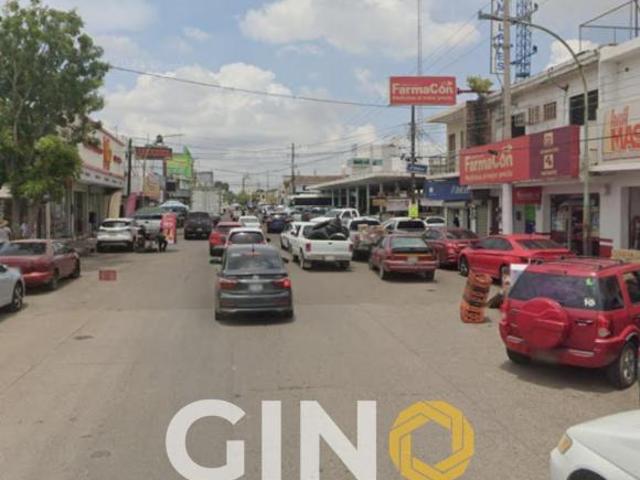 Terreno EN VENTA frente al Mercadito en Culiacán