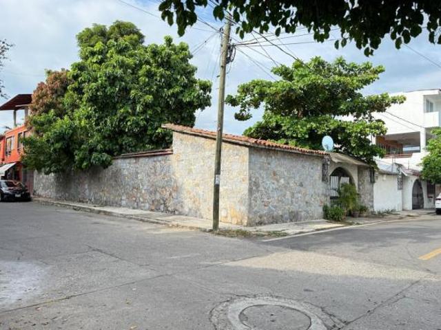 Terreno en Venta: Gran oportunidad en el corazón de Zihuatanejo