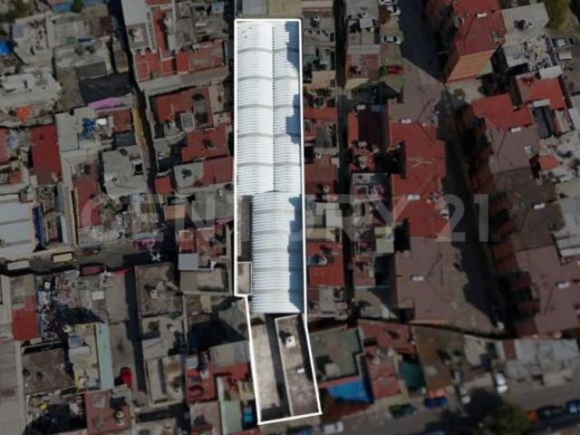Terreno en venta Iztapalapa 1,190 m² con bodegas y departamento