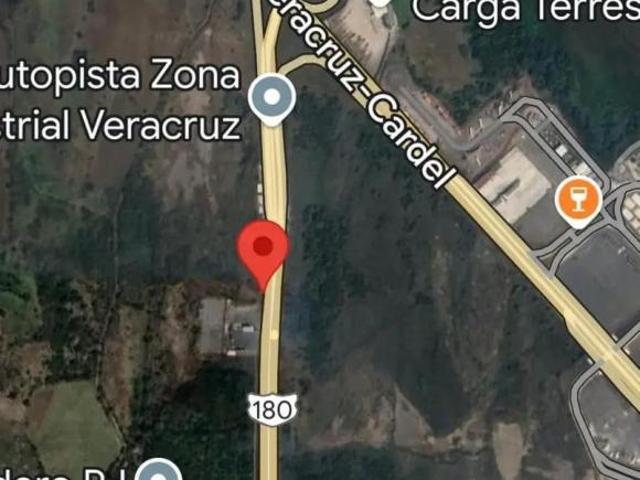 TERRENO EN VENTA INDUSTRIAL ORILLA DE CARRETERA A SANTA FE VERACRUZ CD 6.5 HAS