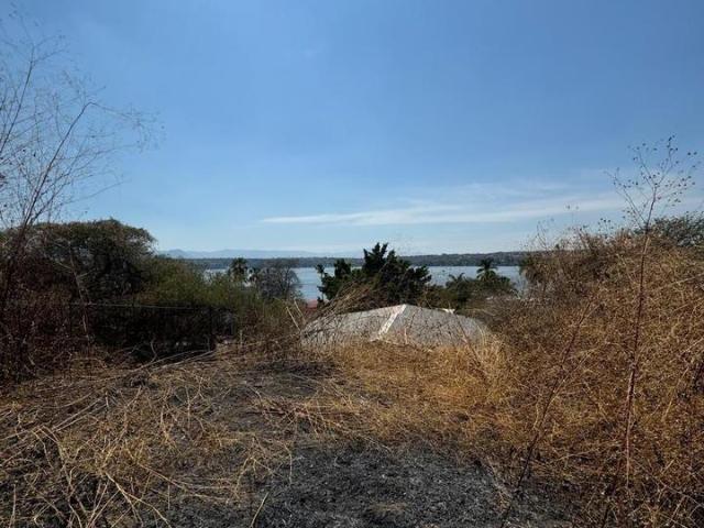 VENTA DE TERRENO PANORAMICO EN TEQUESQUITENGO, MORELOS