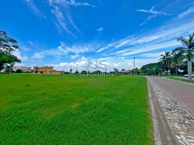 TERRENO EN VENTA, LAGUNAS DE MIRALTA, $3'872,000