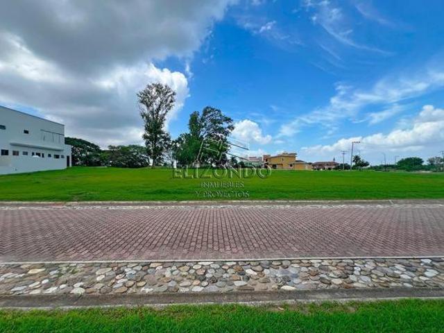 TERRENO EN VENTA, LAGUNAS DE MIRALTA, $3&apos 872,000