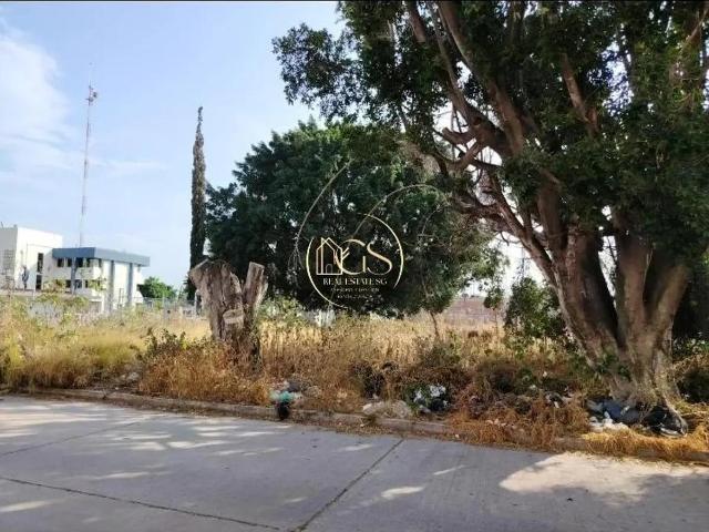TERRENO EN VENTA LAS FUENTES CELAYA