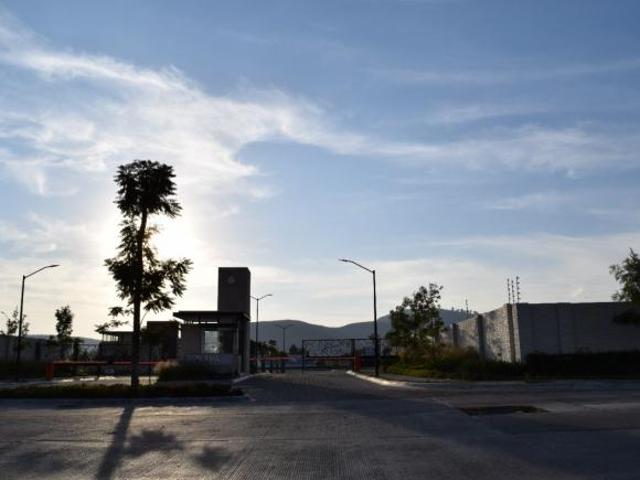 TERRENO EN VENTA LOMAS DE ANGELOPOLIS PARQUE NAPA