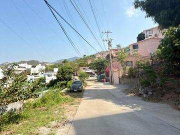 Terreno en venta — Lomas de Costa Azul, Acapulco $4,450,000 — 813 m²