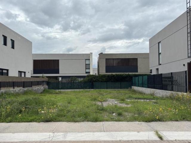 TERRENO EN VENTA | LOMAS DEL CAMPANARIO