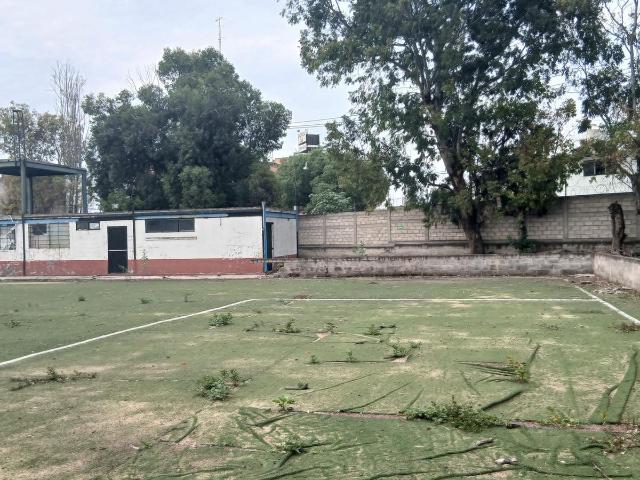 Terreno en Venta, Los Reyes Acaquilpan ?Uso Mixto con Alta Viabilidad Comercial!