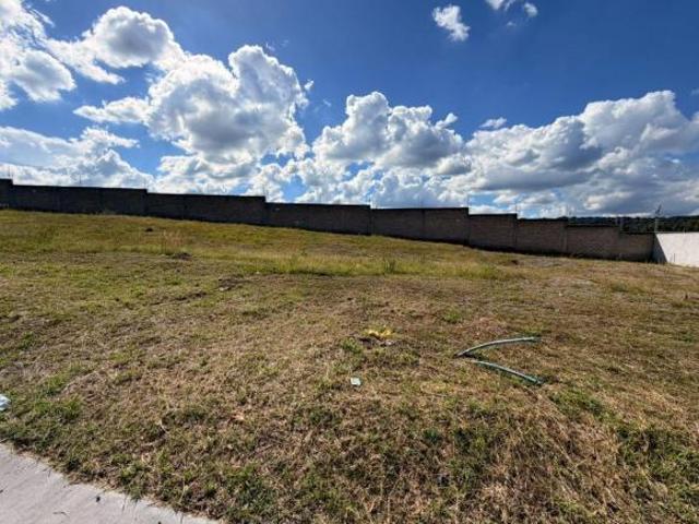 TERRENO EN VENTA LOS ROBLES