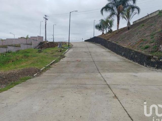 TERRENO EN VENTA LOTE 6, FRACC. BOSQUES DE LAS HAYAS RESIDENCIAL, EL LENCERO EMILIANO ZAPATA, VER