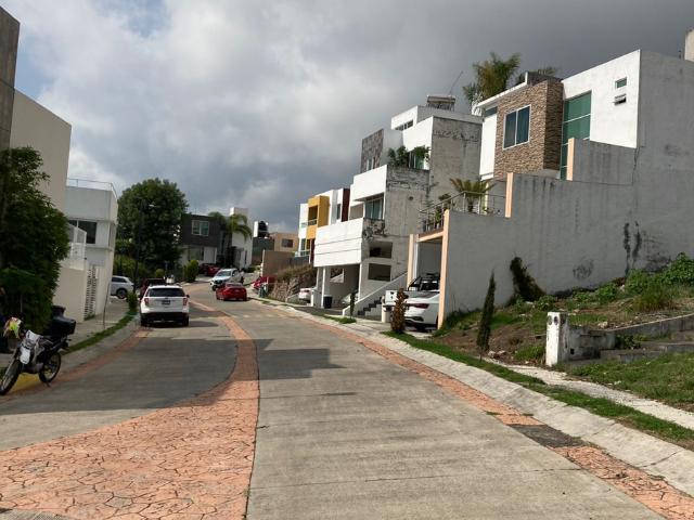 TERRENO EN VENTA PUNTA ALTOZANO II, MORELIA
