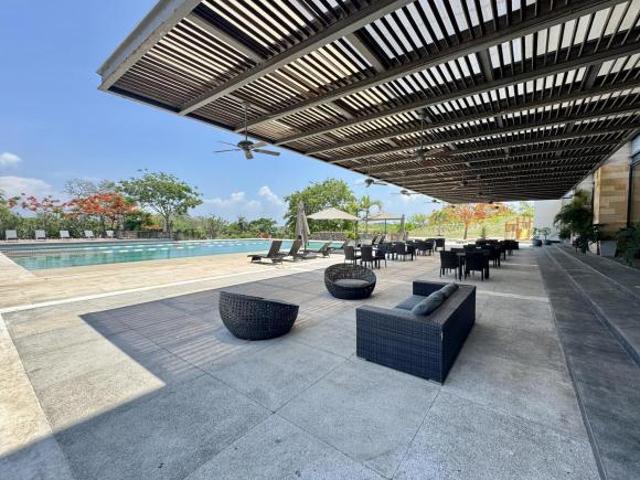 Terreno en Venta Punta Tiburon Lagos I