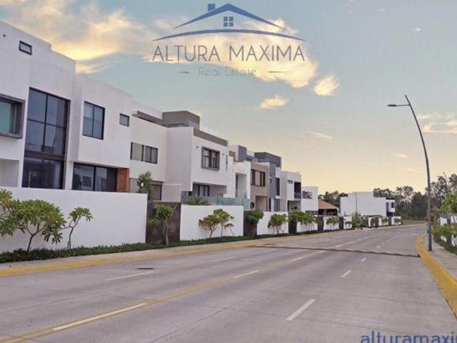 Terreno en Venta Paseos del Parque Zapopan
