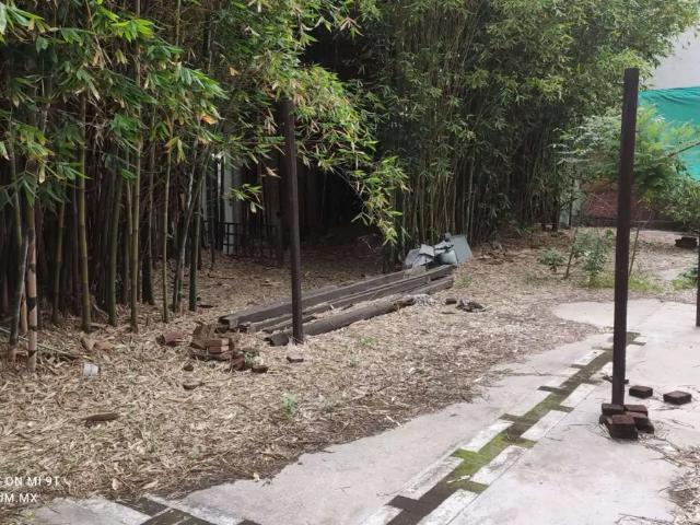 Terreno en venta para 4 viviendas