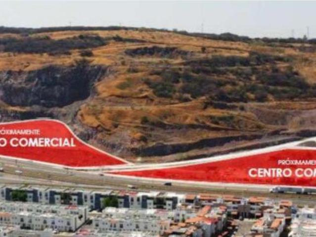 Terreno en Venta para Desarrollo Mixto | Oportunidad de Inversión con 11,555 m² DG