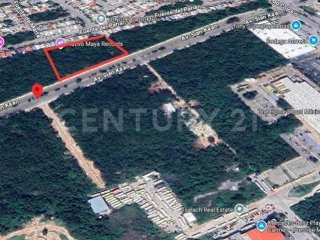 Terreno en Venta Playa del Carmen | Alta Densidad y Uso Mixto H4 1