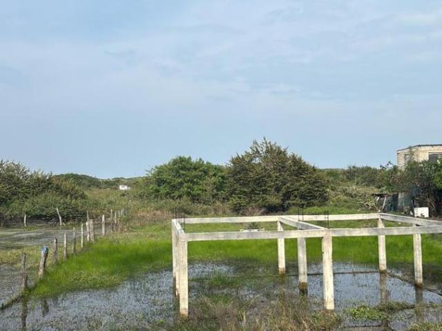 TERRENO EN VENTA PLAYA HERMOSA PUEBLO VIEJO VER