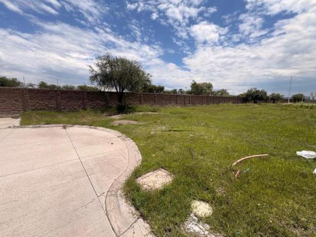 Terreno en Venta primera etapa Reserva Icandria 4