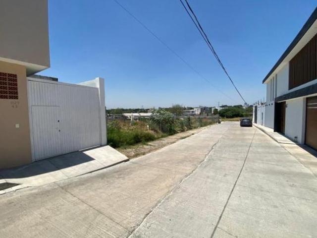 TERRENO EN VENTA RANCHO NUEVO A UNAS CUADRAS DEL ESTADIO JALISCO